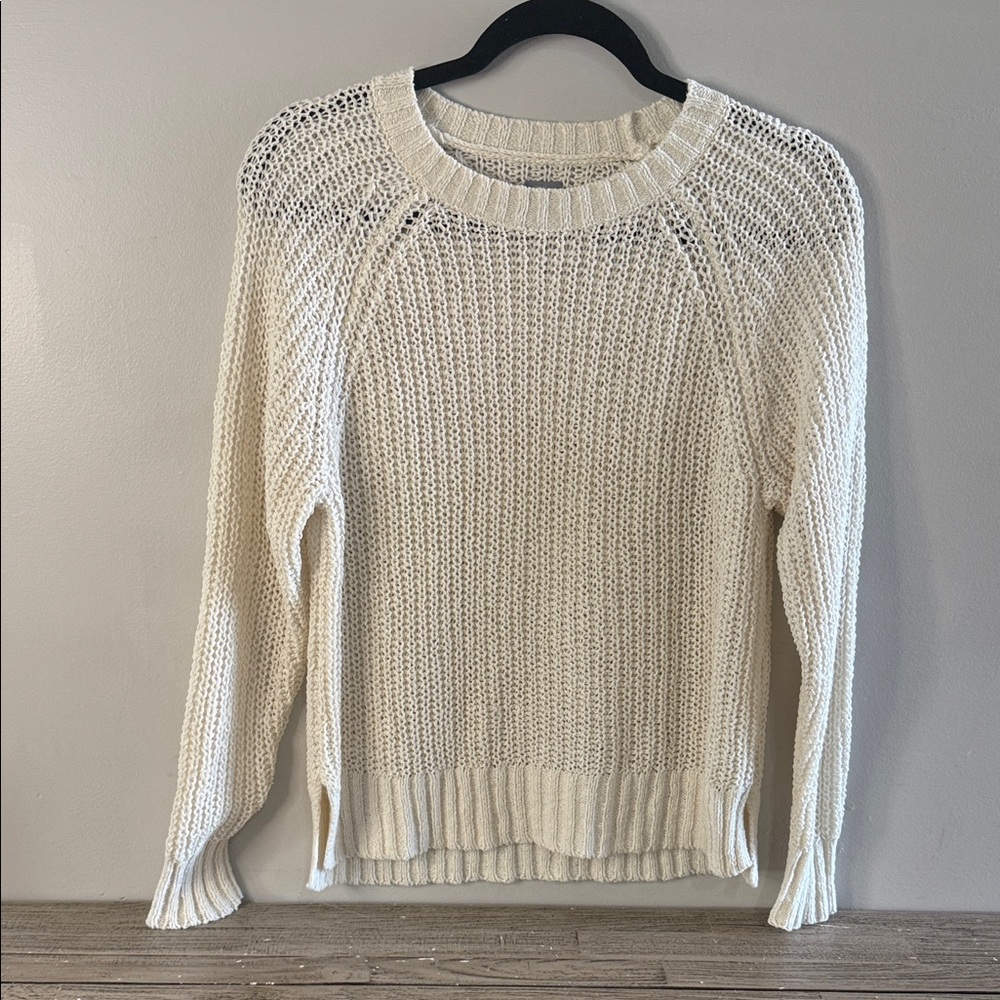 Aerie Cream Crew Neck Sweater